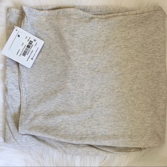 hjui scarf lululemon hjui new with tag armholes - Picture 4 of 5